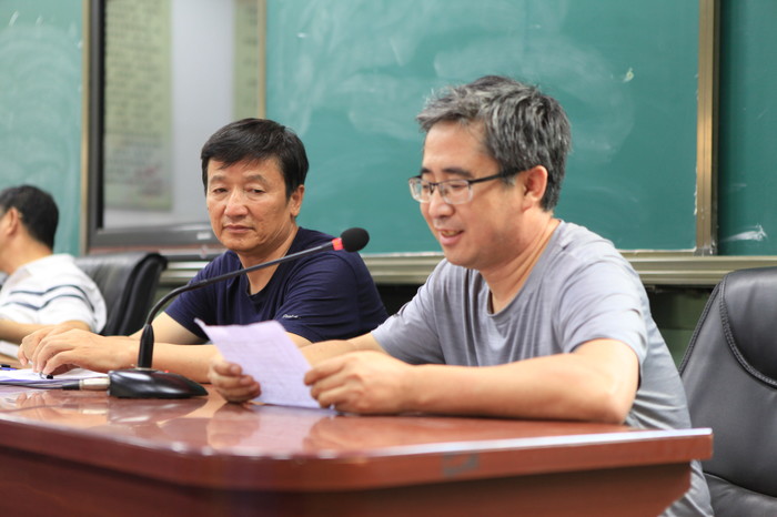 绥德一中召开2020届高考备考研讨会